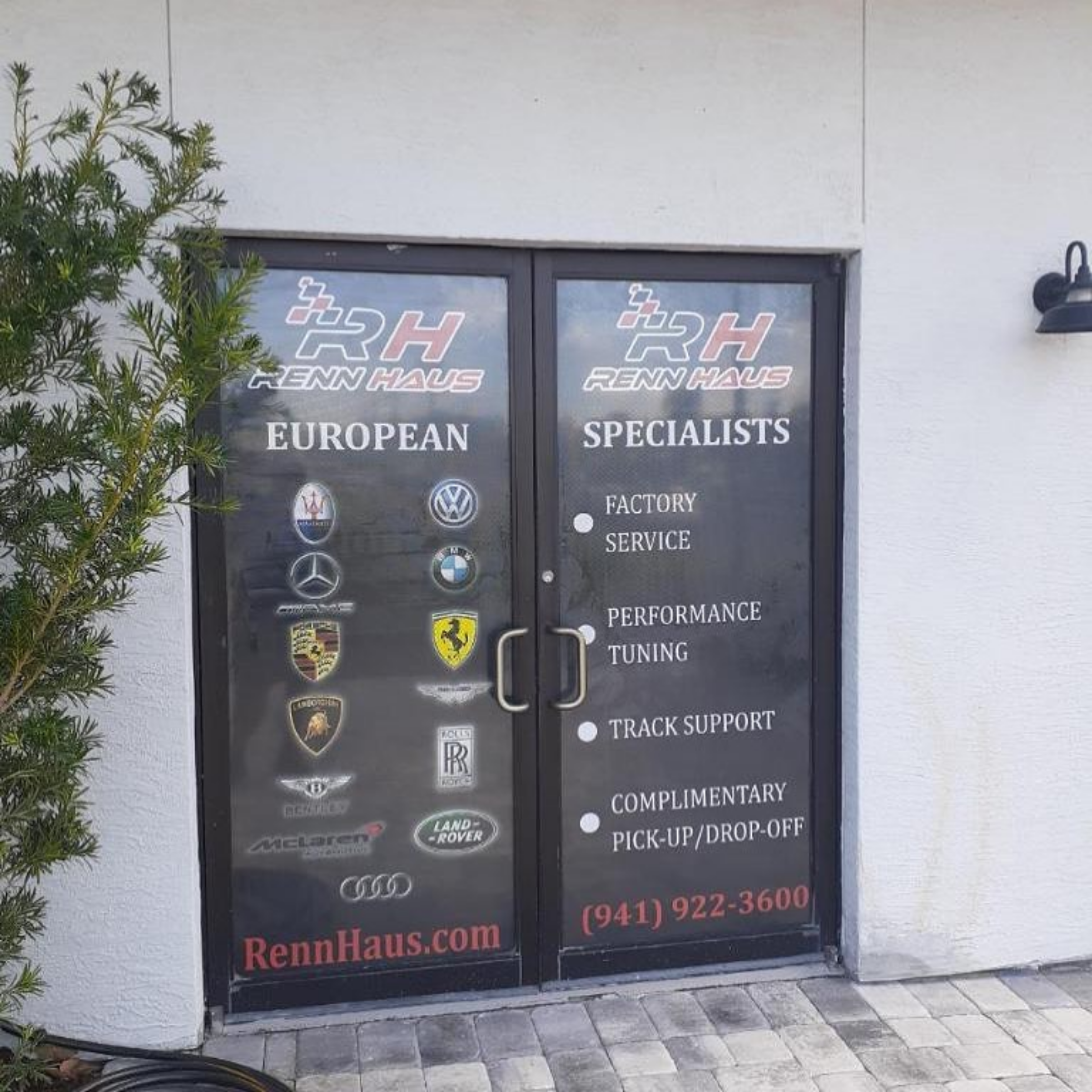 Free Marketing - Sarasota Florida with storefront sign example